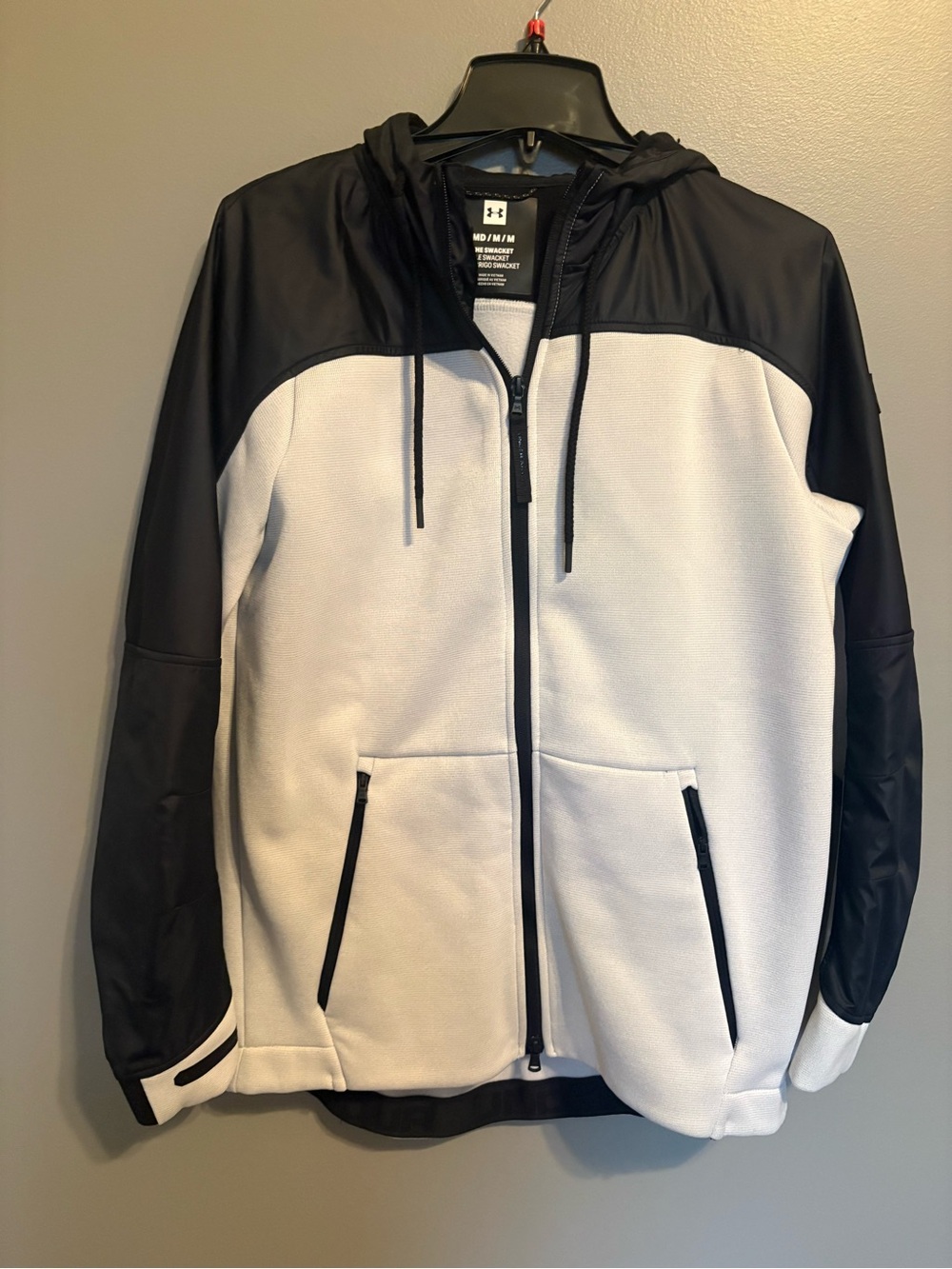 Under Armour Men’s White and Black Hooded Full-Zip Performance Jacket (Swacket)